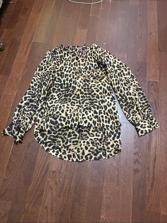 Vince Camuto Tops - Leopard Print Long Sleeve Blouse - Tan & Black